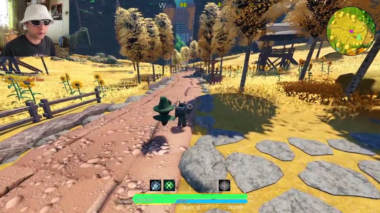 Blue Heater 2 DPS build fighting enemies with Scythe weapon